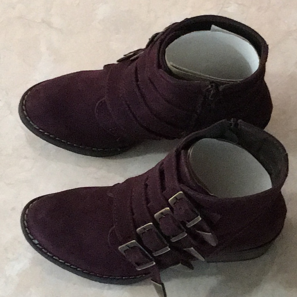 MAS artisan footwear plum ankle boots, NWB